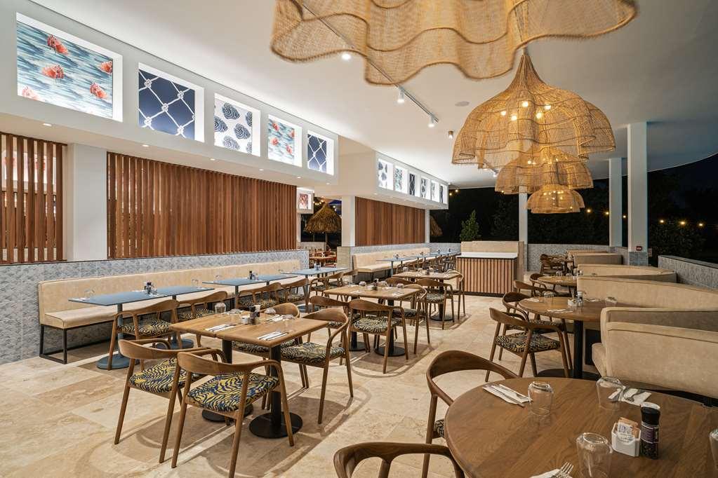 The Rif At Mangrove Beach Corendon All-Inclusive Curio Βίλλεμσταντ Εστιατόριο φωτογραφία