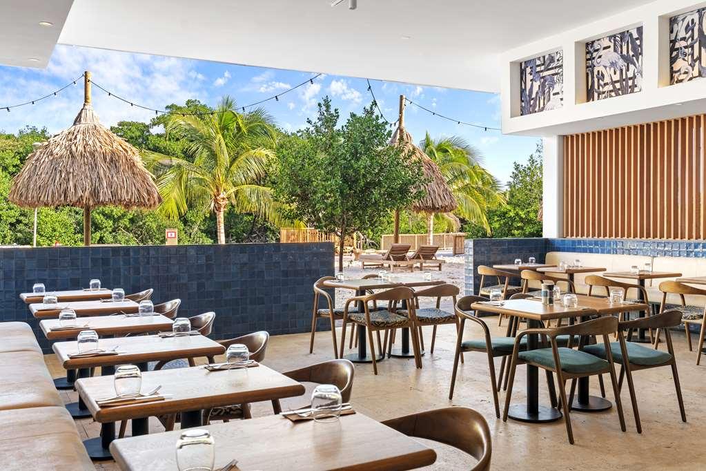 The Rif At Mangrove Beach Corendon All-Inclusive Curio Βίλλεμσταντ Εστιατόριο φωτογραφία